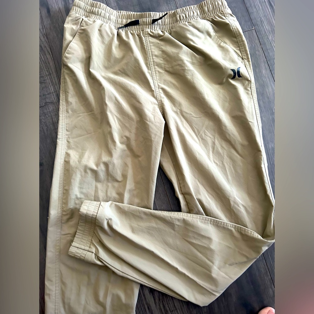 HURLEY men’s size XL lightweight casual cuffed pants